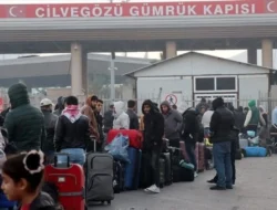 Kembali ke Negaranya, Warga Suriah di Turki Padati Perbatasan