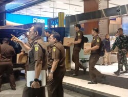 Buntut Pengeledahan Kejagung, Menteri ESDM Nonaktifkan Dirjen Migas Achmad Muchtasyar