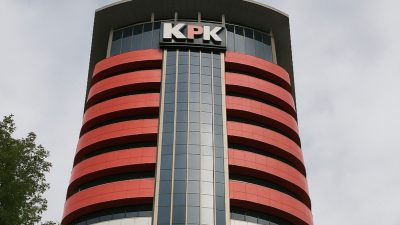 KPK Lanjutkan Penyidikan Mantan Pemilik PT JN, Rehabilitasi Eks Direksi ASDP Tak Berdampak