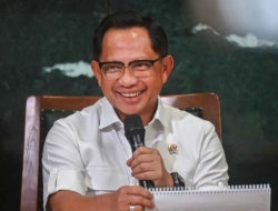 Meski Sisa Segelintir, Mendagri Pastikan Pendekatan Personal Bagi Pengungsi di Titik Sulit