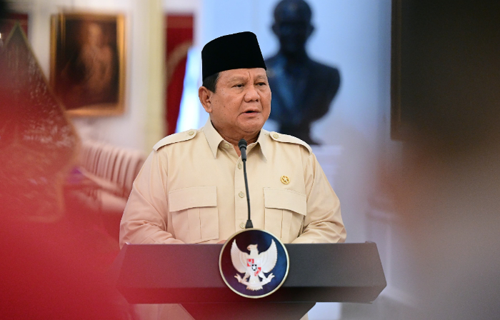 Prabowo Pastikan Penanganan Banjir Tapteng Berjalan Cepat