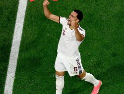 Kiper Diogo Costa Gagal Selamatkan Gawang Portugal Dari Tembakan Maut Kaki Kiri Merino